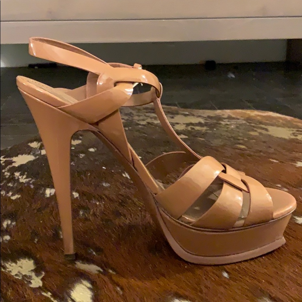 Saint Laurent Tribute sandal/heel
